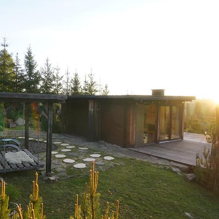 Skalny Zakatek Z Grota Solna Na Wylacznosc Lapsze Nizne Exterior photo
