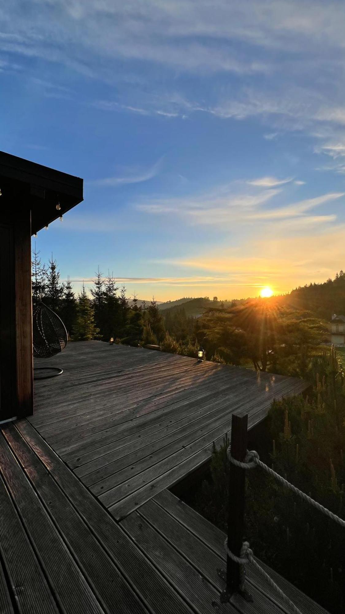 Skalny Zakatek Z Grota Solna Na Wylacznosc Lapsze Nizne Exterior photo